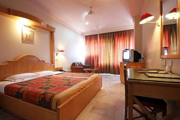 LMB Hotel